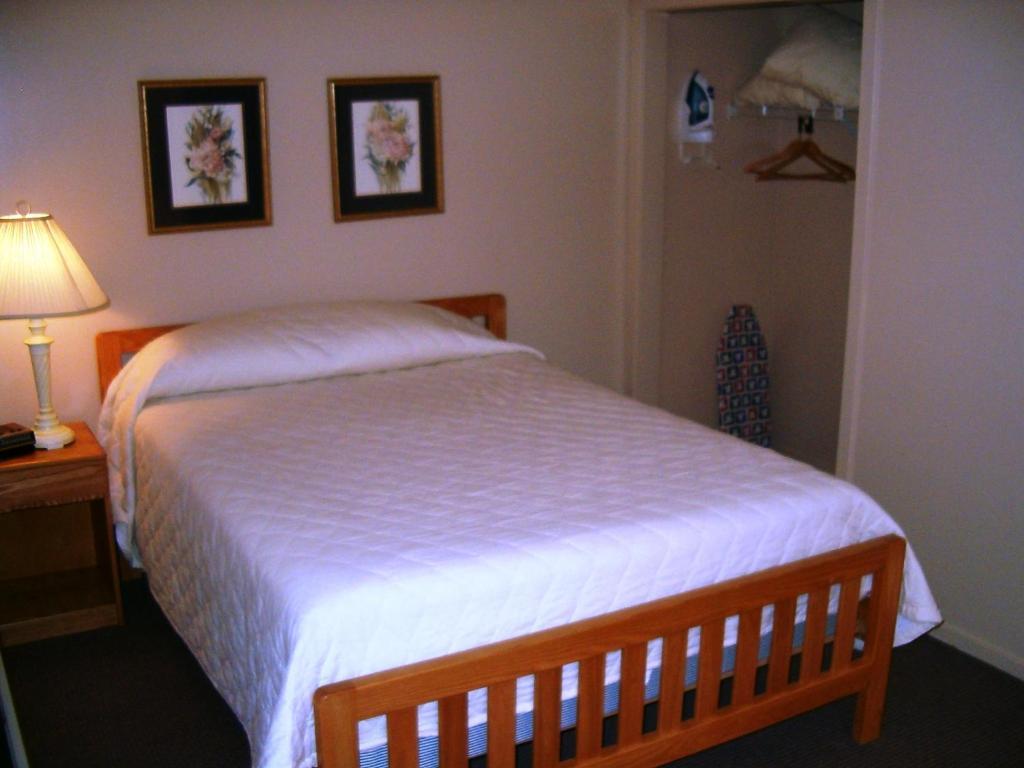 Attitash Motel & Suites Bartlett Rum bild
