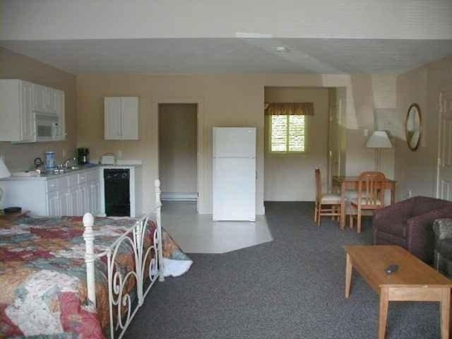 Attitash Motel & Suites Bartlett Rum bild